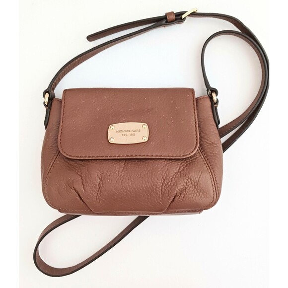 Michael Kors Jet Set Brown Pebbled Leather Small Crossbody Gold Logo 8X5 - Picture 1 of 11